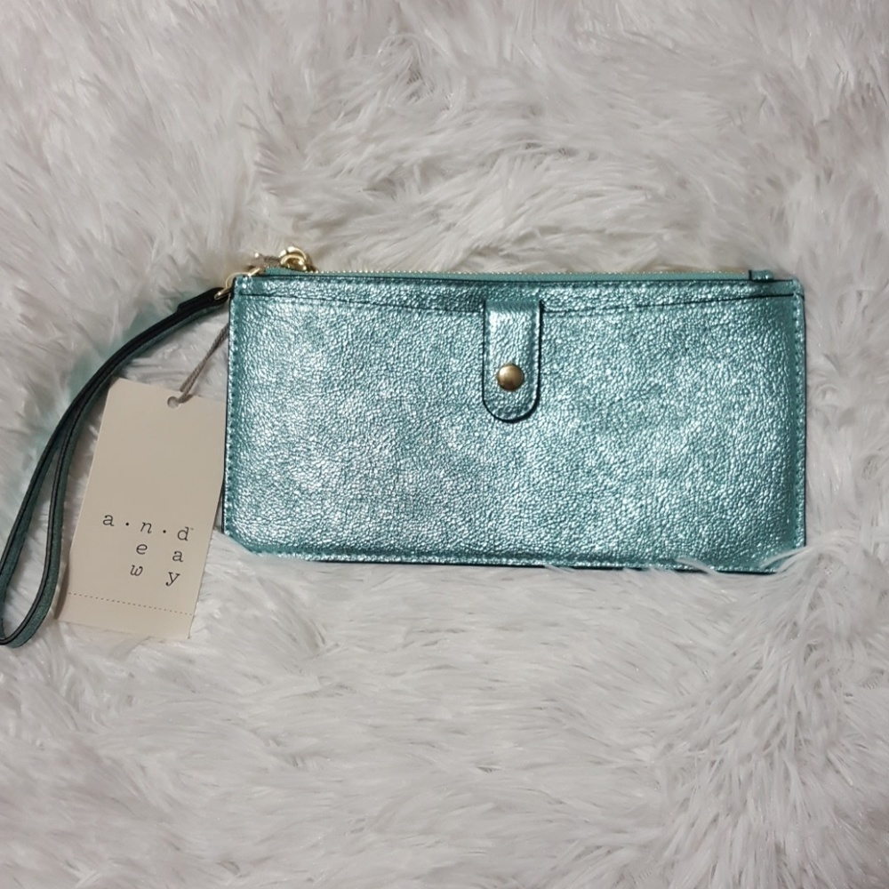 A New Day Metallic mint wristlet